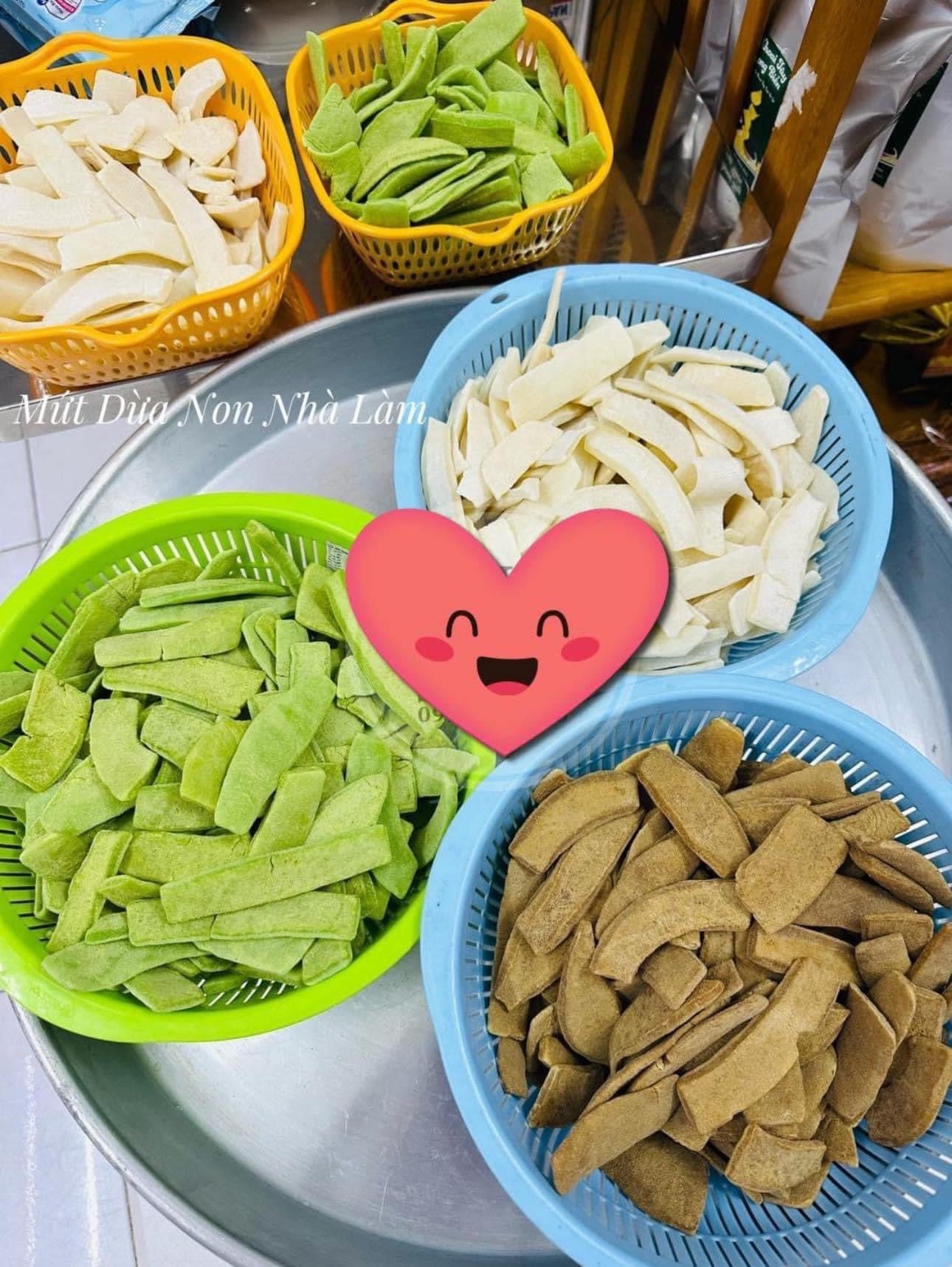 Mứt dừa non 500gr